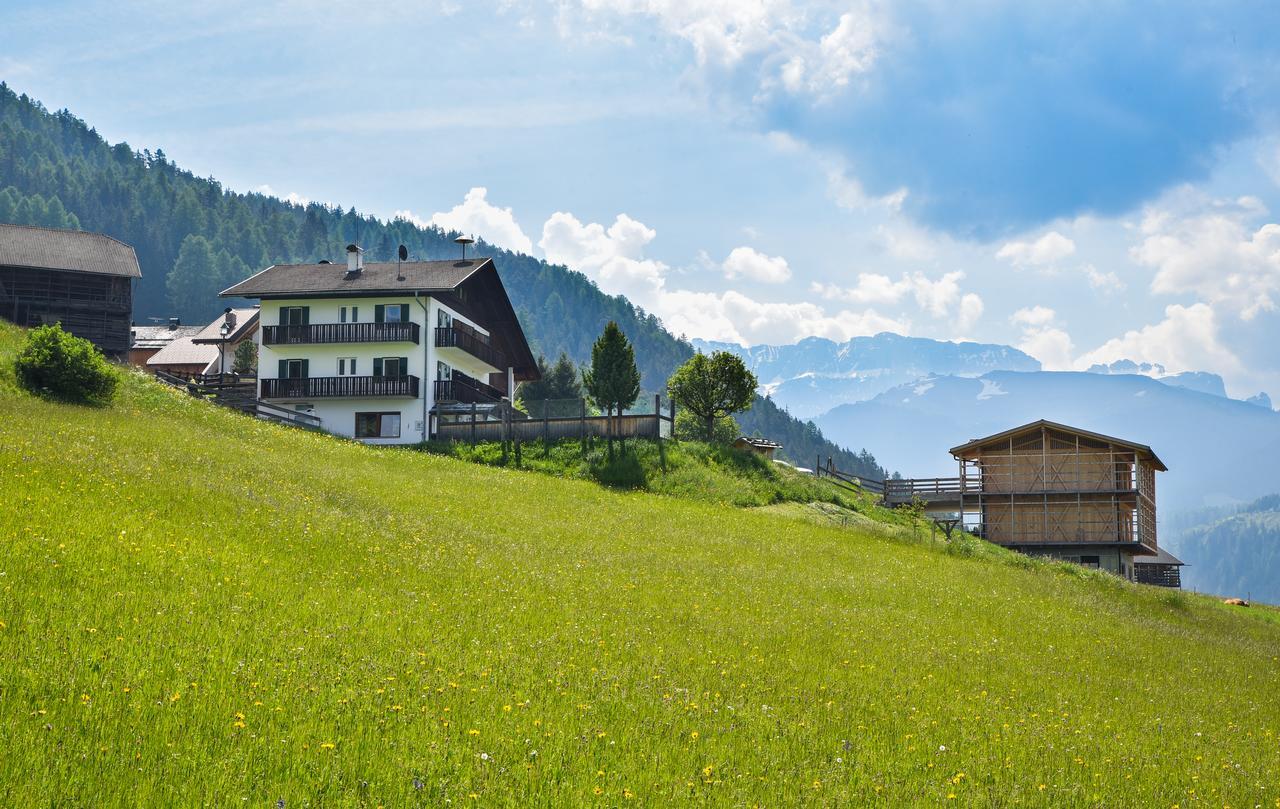 Albergo Somont Ortisei Exterior foto